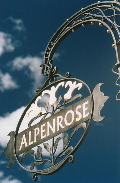 Gasthof Garni Alpenrose - Grusaida Scuol